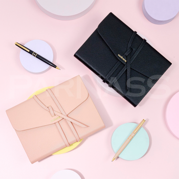 A5 piezīmju bloks un pildspalva CACHAREL VIOLETTE