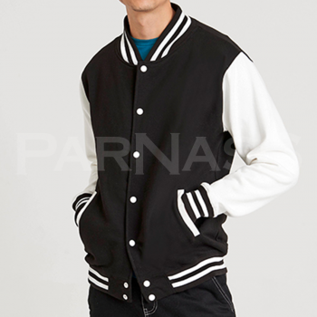 Koledžas jaka VARSITY