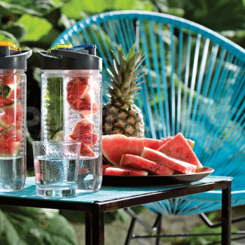 Ūdens pudele ar augļu/ledus sietiņu